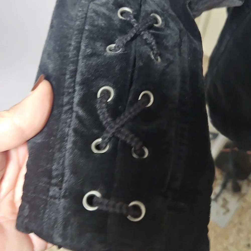 Free Peopke Black Velvet Jacket - Picture 2 of 14
